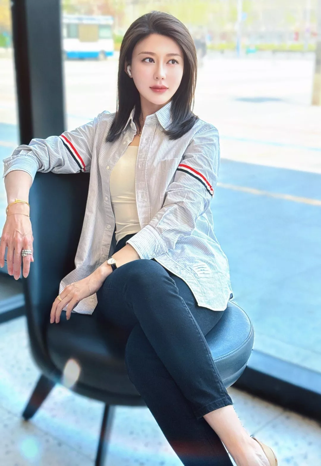 톰브라운 면 스트라이프 남녀공용 긴소매 셔츠 상세 이미지 16