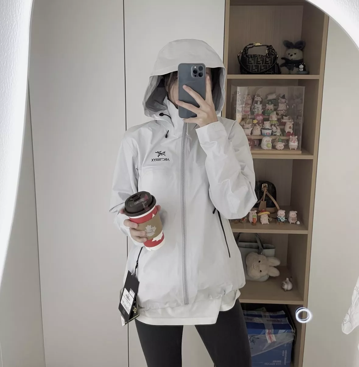 아크테릭스 다운 내피 결합 남녀공용 후드 재킷 상세 이미지 52