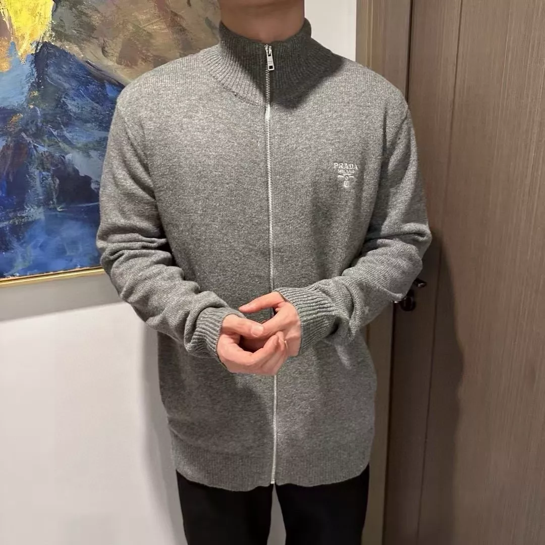 프라다 자수 로고 캐시미어 남녀공용 니트 재킷 상세 이미지 12
