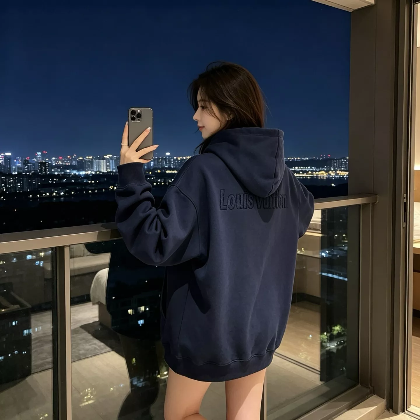 루이비통 레터링 자수 남녀공용 후드 티셔츠 상세 이미지 18