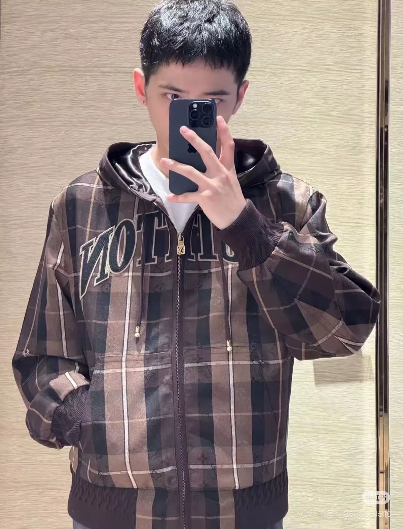 루이비통 체크 자수 숏핏 남녀공용 후드 재킷 상세 이미지 17