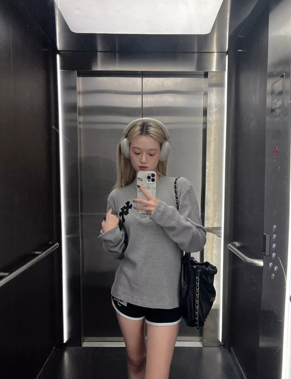 크롬하츠 십자가 와플 헨리넥 남녀공용 긴소매 티셔츠 상세 이미지 18