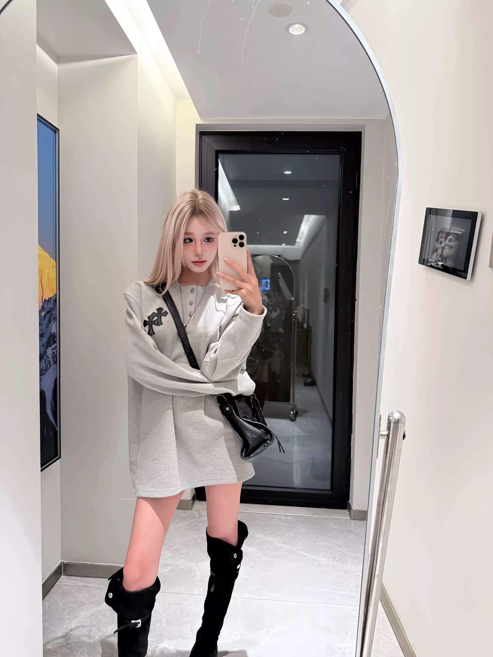크롬하츠 십자가 와플 헨리넥 남녀공용 긴소매 티셔츠 상세 이미지 24