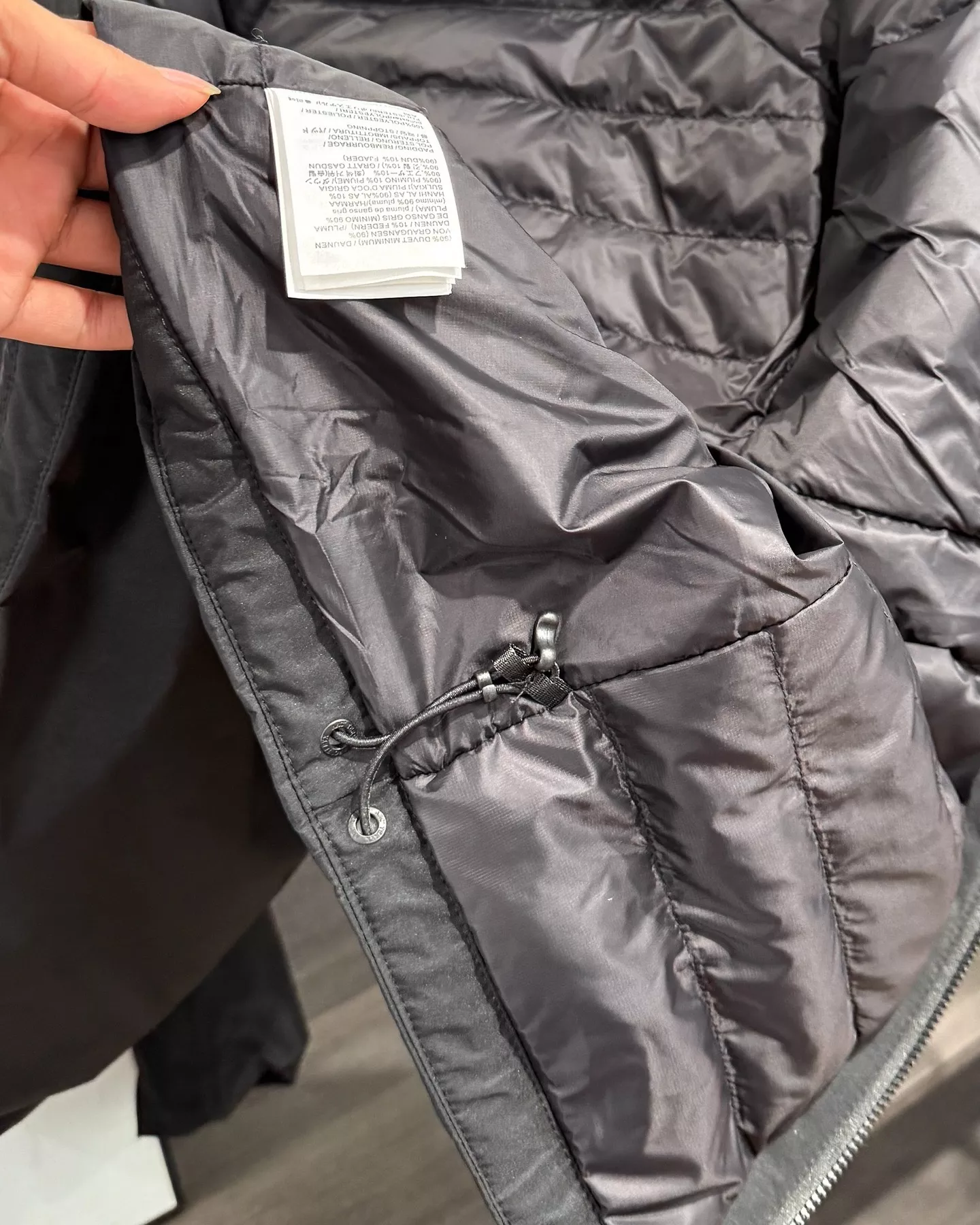 아크테릭스 다운 내피 탈착 남녀공용 후드 재킷 상세 이미지 113