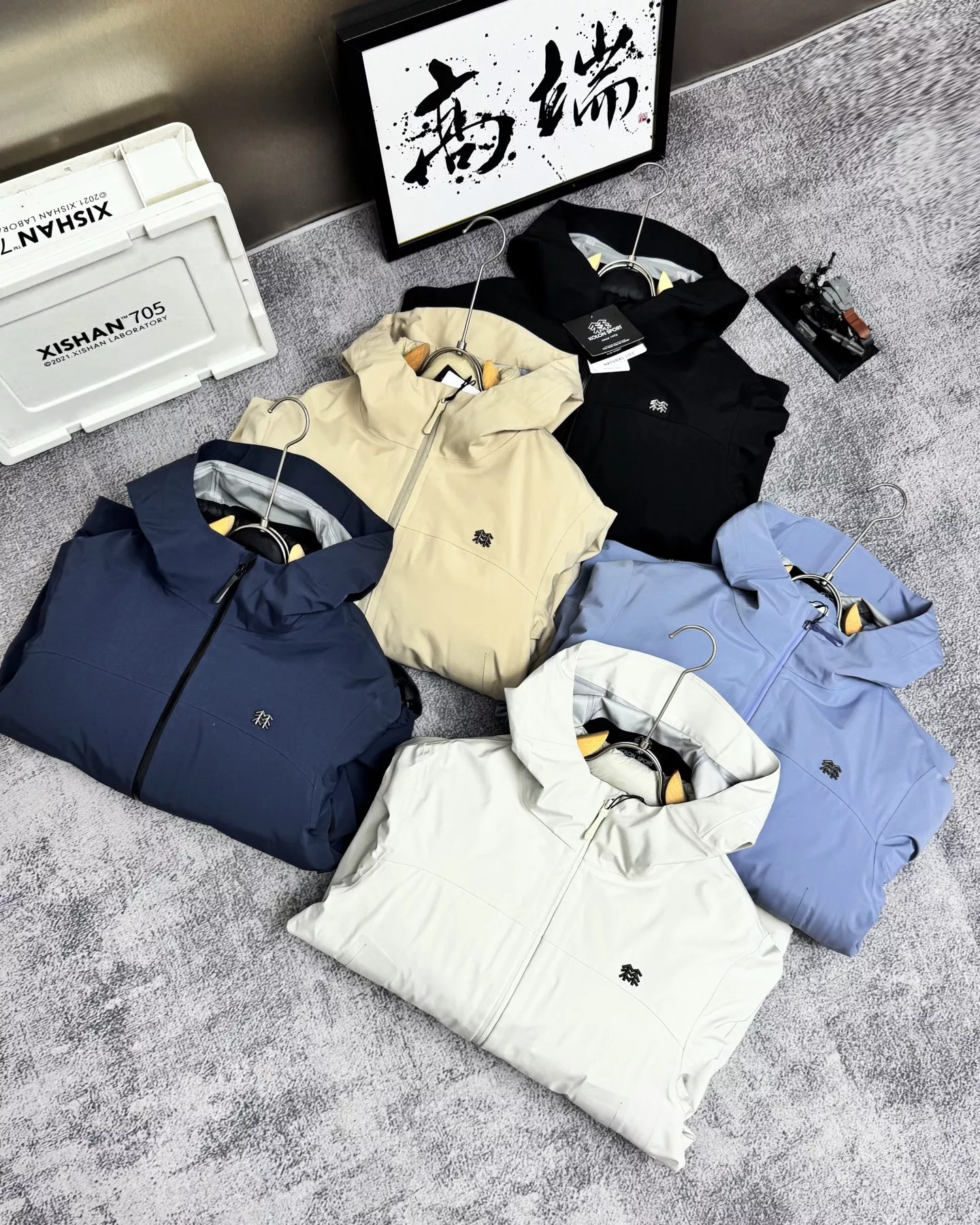 코오롱스포츠 탈부착 다운 내피 남녀공용 쇼트 패딩 상세 이미지 21