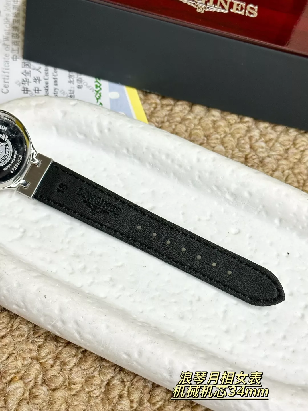 론진 34mm 문페이즈 여성용 가죽 시계 상세 이미지 9