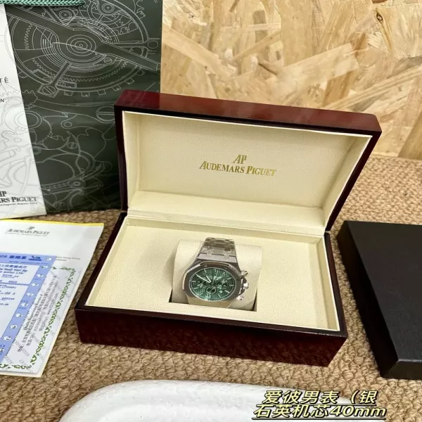 오데마피게 40mm 격자 다이얼 남성용 메탈 시계