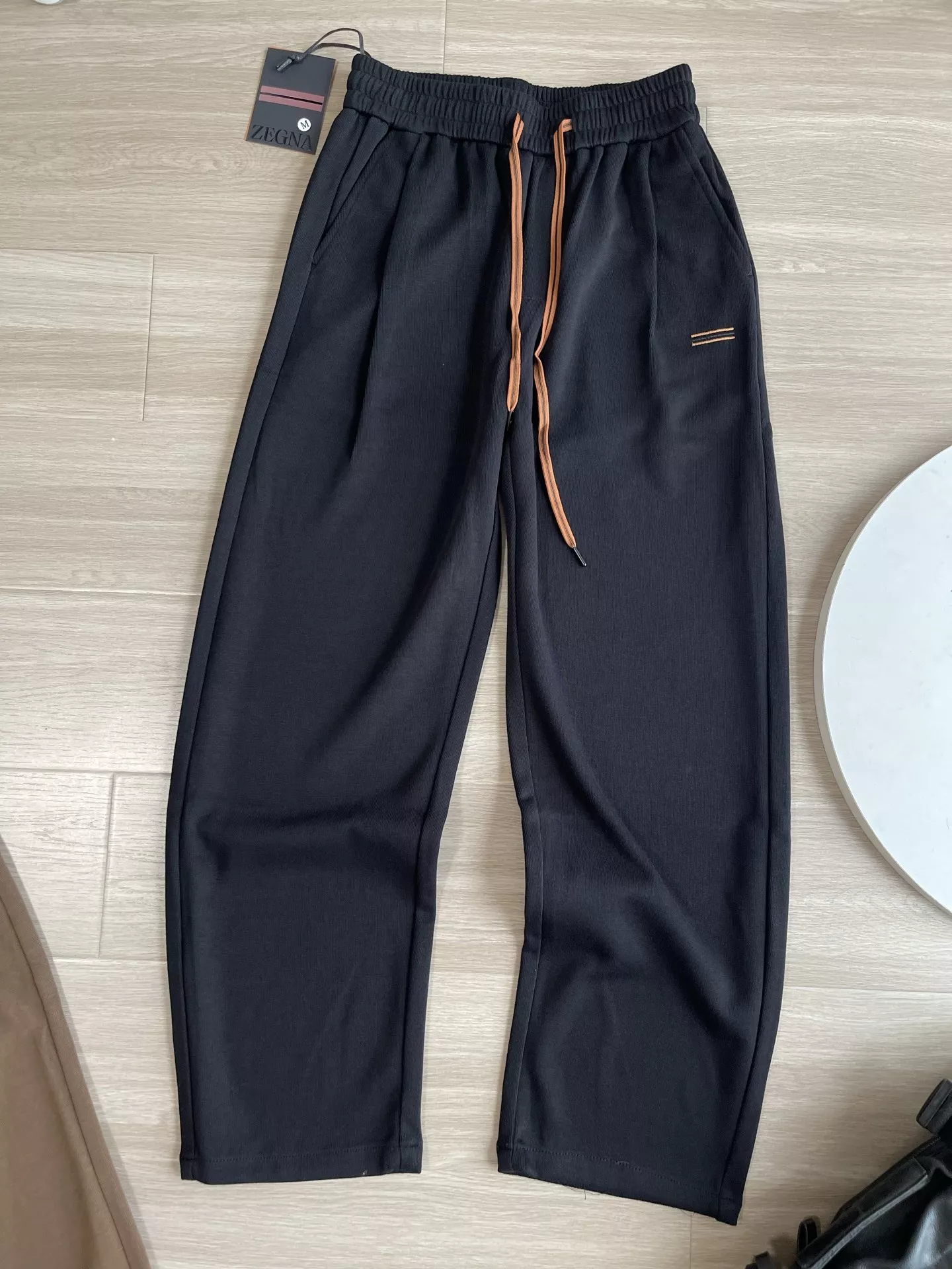 제냐 커브 절개 니트 남녀공용 캐쥬얼 팬츠 상세 이미지 3