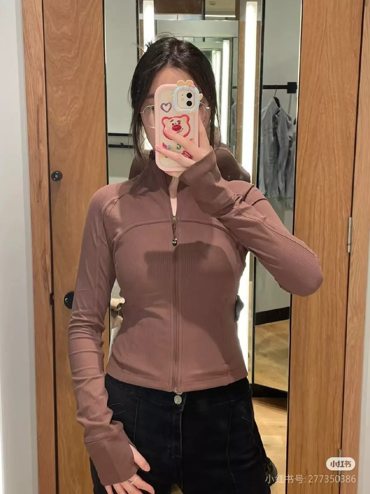 룰루레몬 골지 크롭 슬림 여성용 집업 재킷 상세 이미지 32