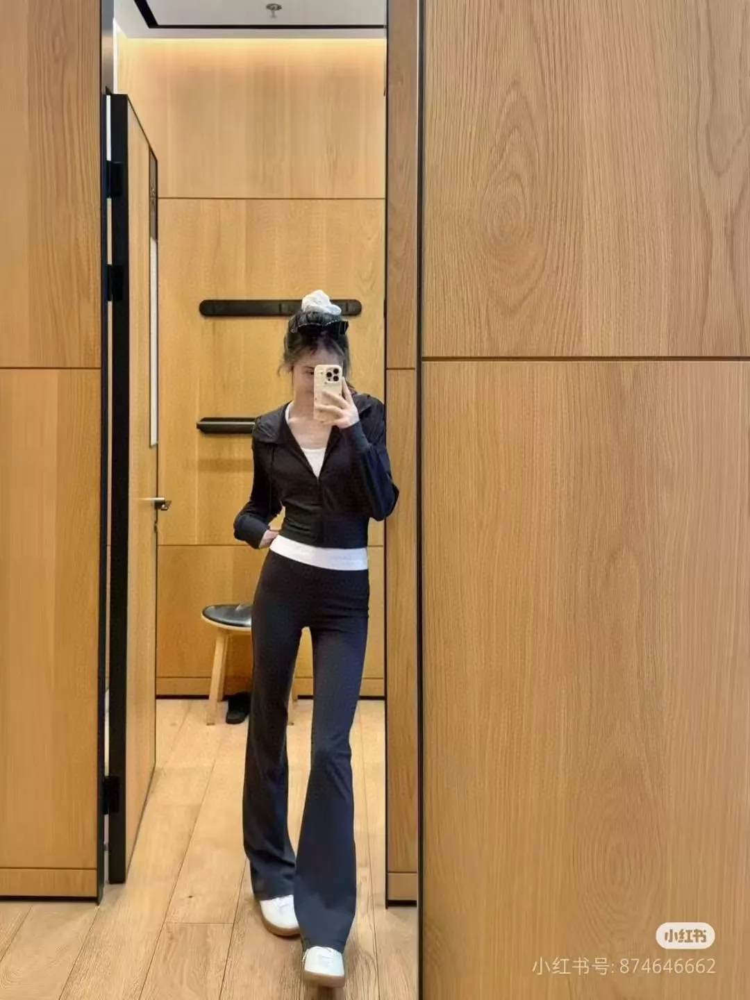 룰루레몬 초고허리 플레어 여성용 트레이닝 팬츠 상세 이미지 29
