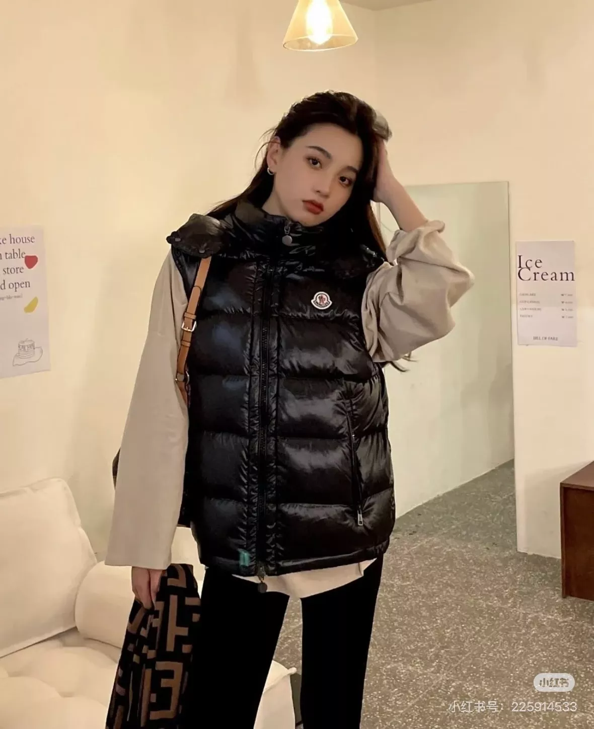 몽클레어 후드 다운 남녀공용 패딩 조끼 상세 이미지 14