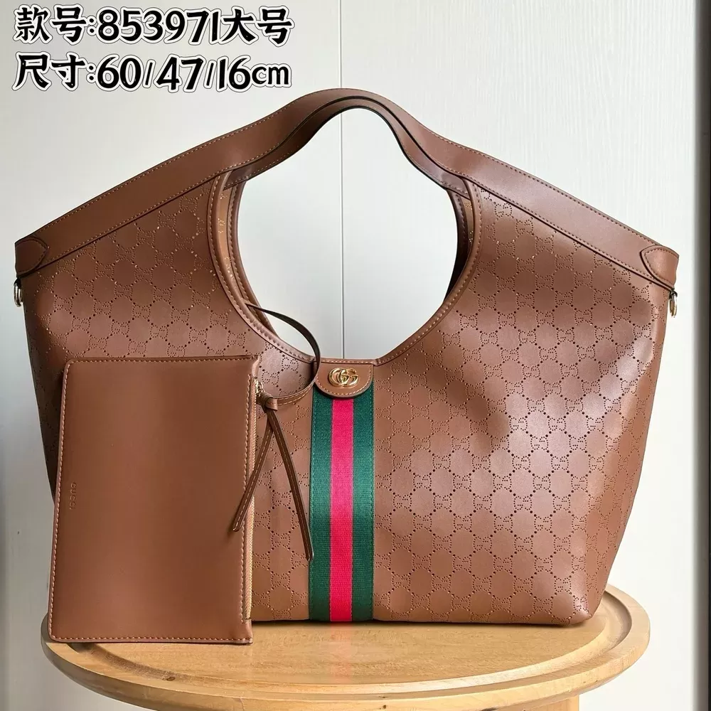 구찌 모노그램 세로 스트라이프 쇼퍼백