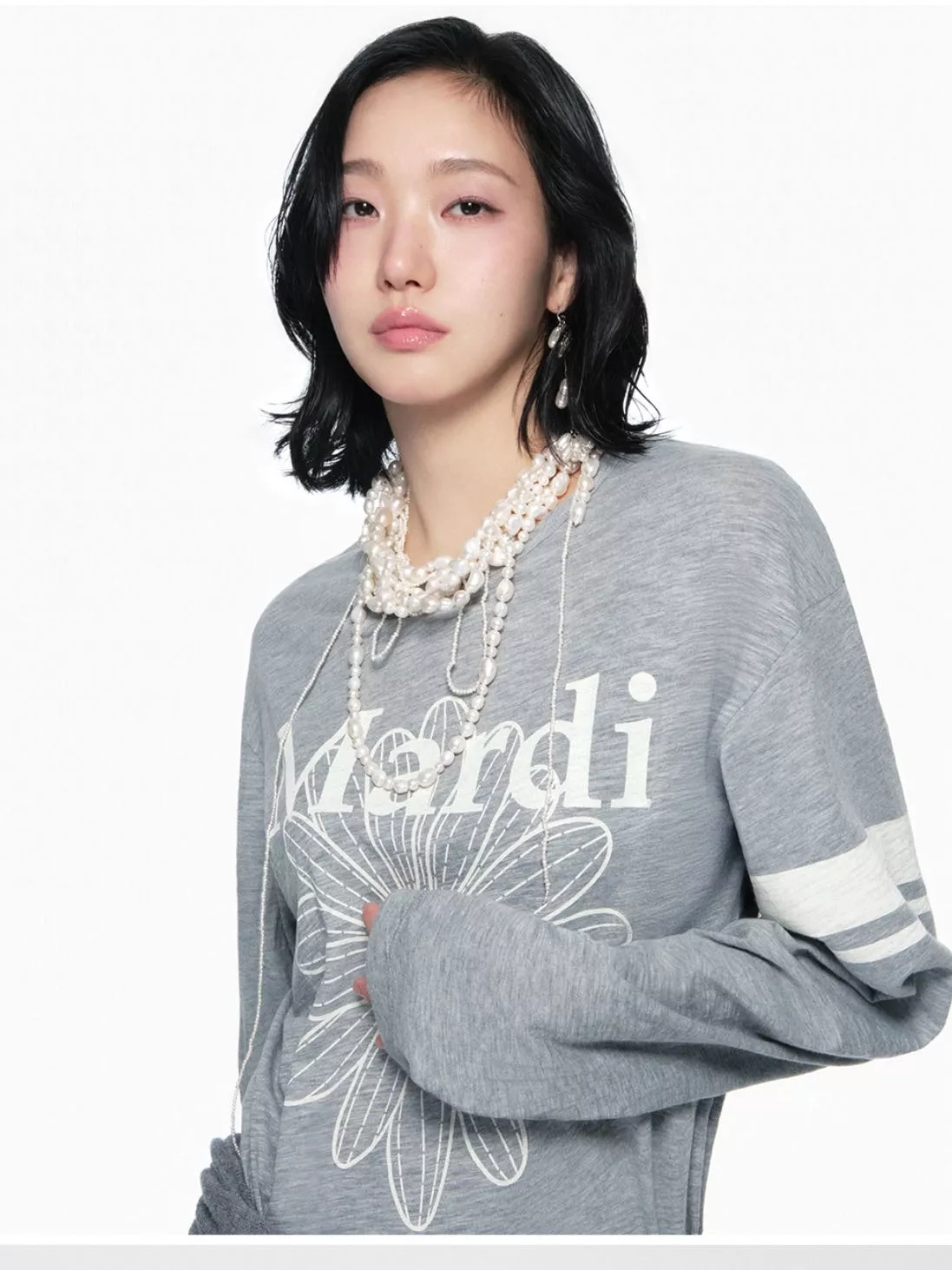 마르디 데이지 프린트 여성용 긴소매 티셔츠 상세 이미지 25