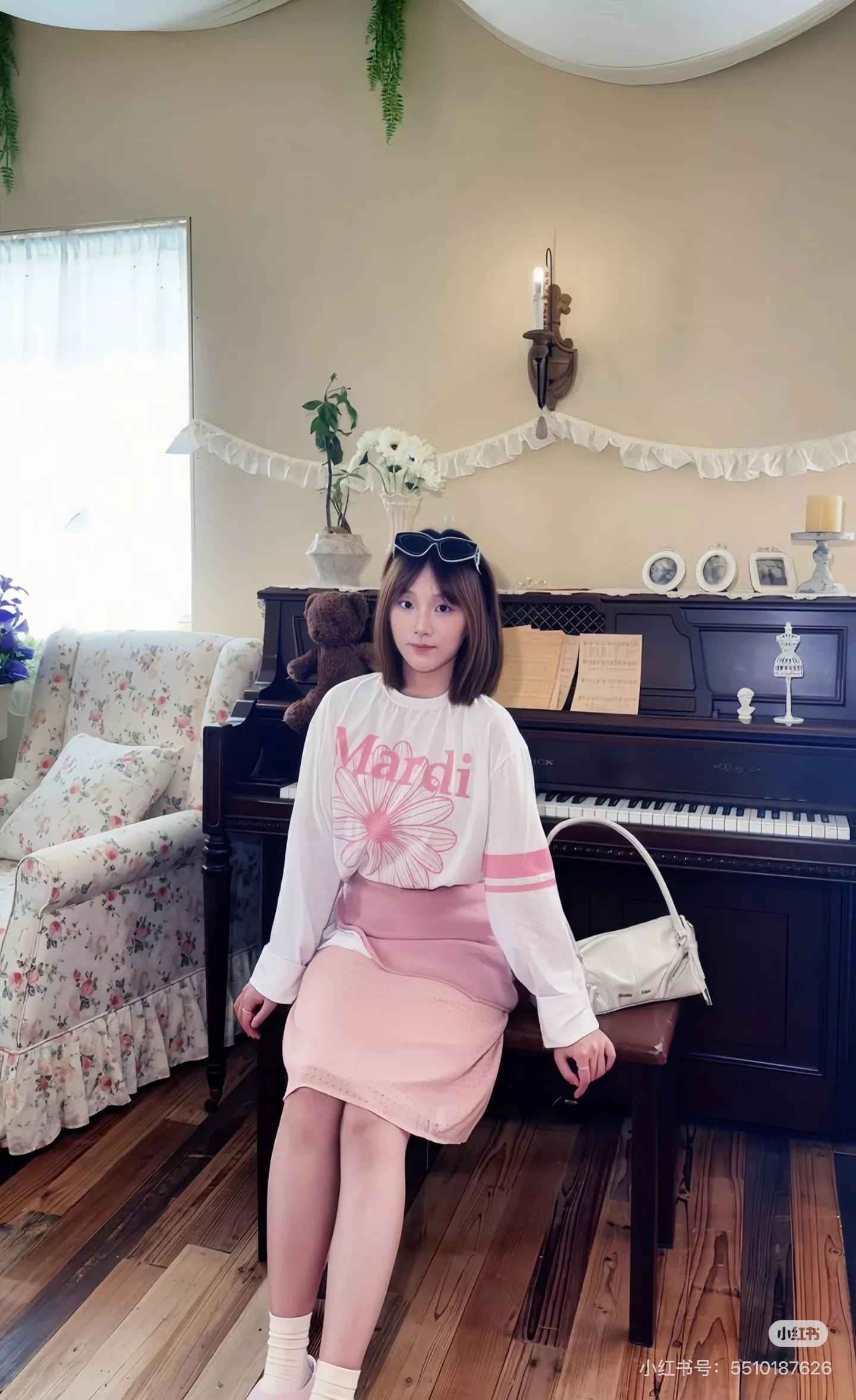 마르디 데이지 프린트 여성용 긴소매 티셔츠 상세 이미지 30