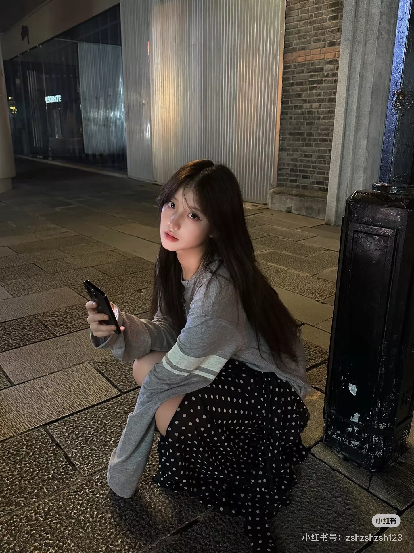 마르디 데이지 프린트 여성용 긴소매 티셔츠 상세 이미지 44