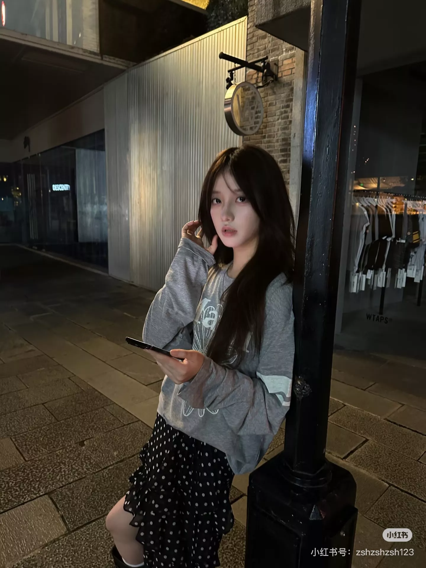 마르디 데이지 프린트 여성용 긴소매 티셔츠 상세 이미지 45