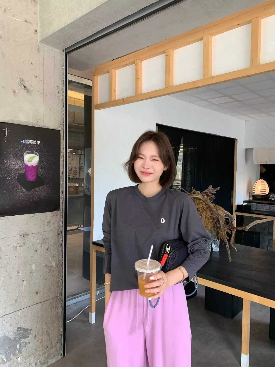 안코라우 만화 프린트 여성용 긴소매 티셔츠 상세 이미지 69