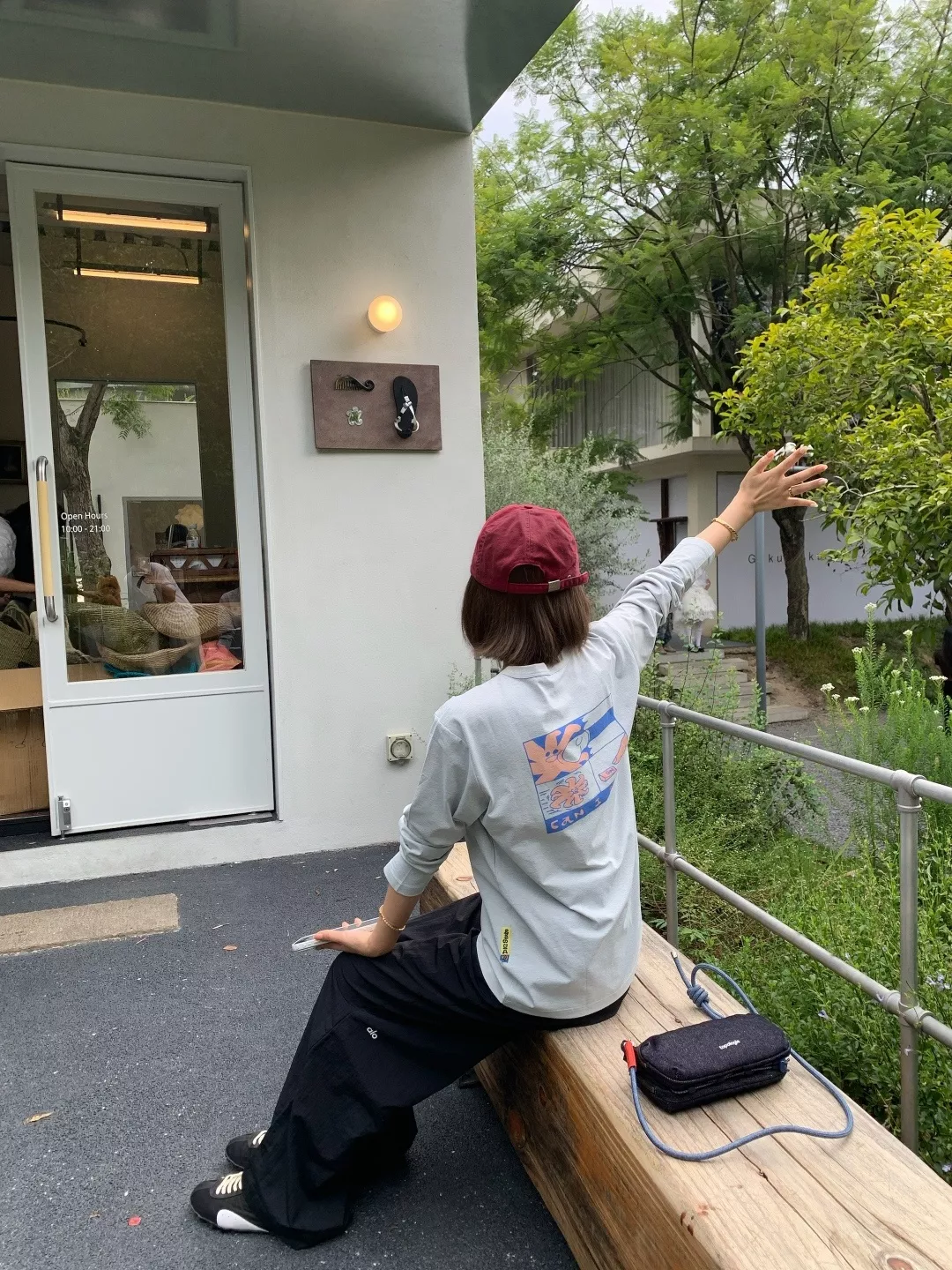 안코라우 만화 프린트 여성용 긴소매 티셔츠 상세 이미지 86
