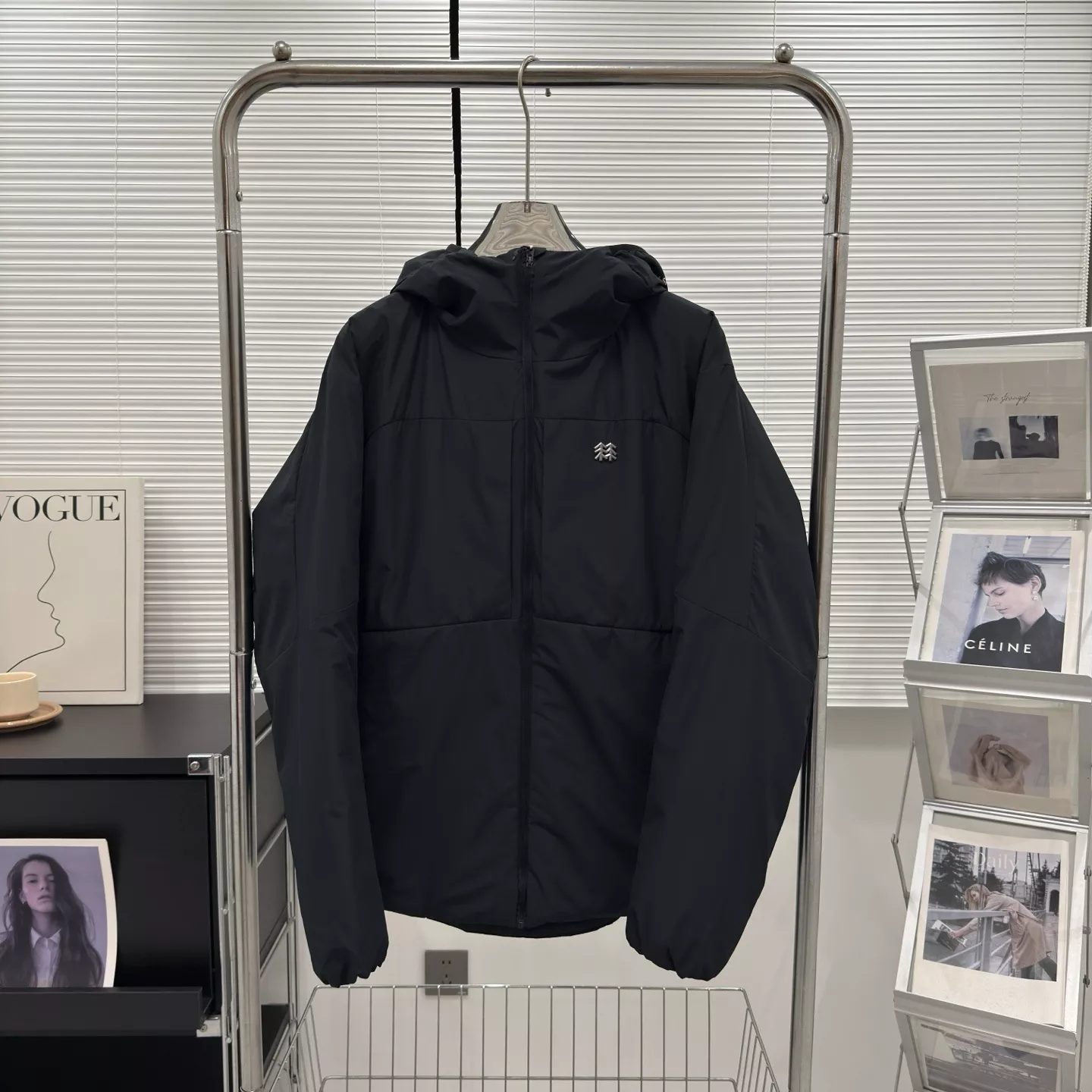 코오롱스포츠 경량 후드 남녀공용 쇼트 패딩 상세 이미지 4