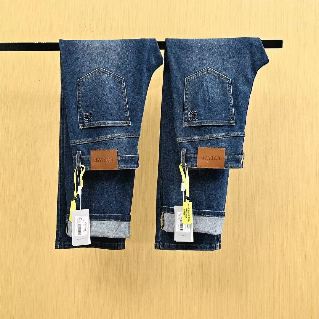 로에베 워싱 스트레이트 남녀공용 데님 팬츠 상세 이미지 4