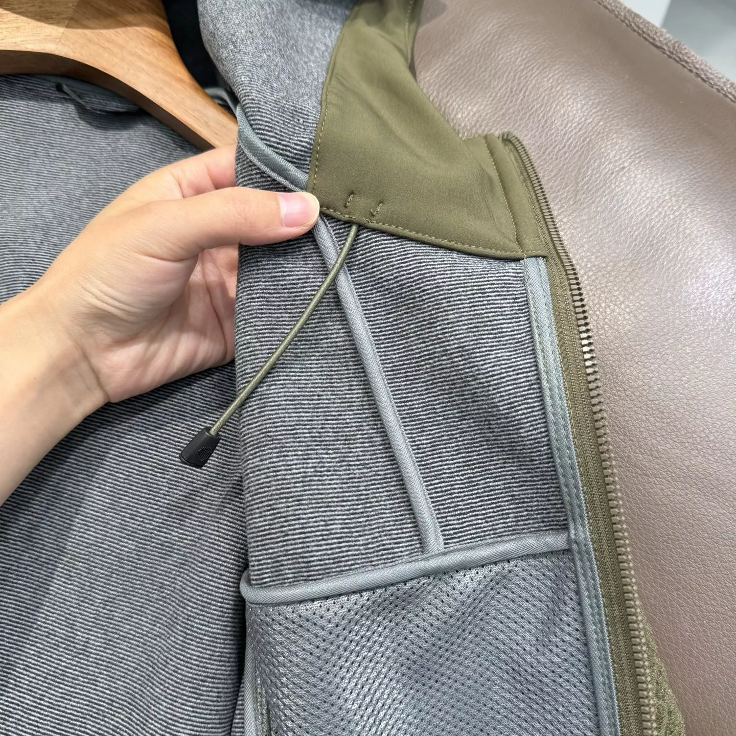 카일라스 기모 소프트셸 남녀공용 후드 재킷 상세 이미지 5