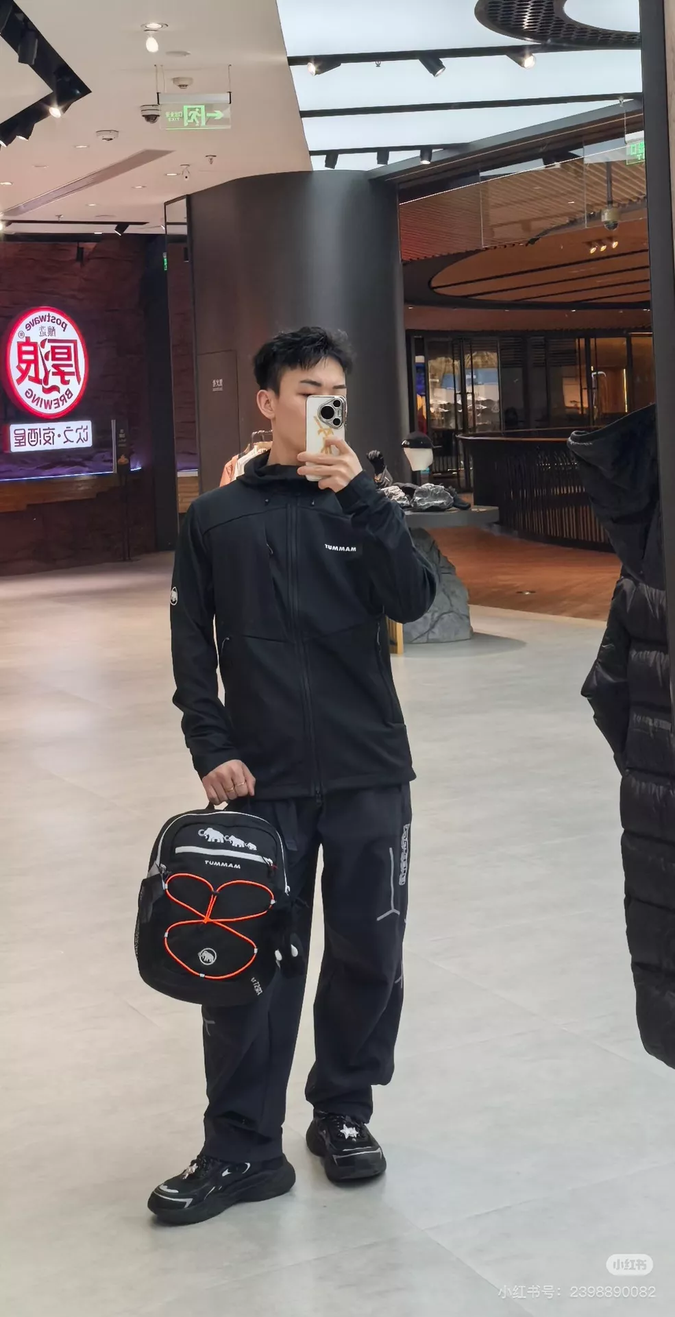 마무트 기모 소프트셸 남녀공용 후드 재킷 상세 이미지 24