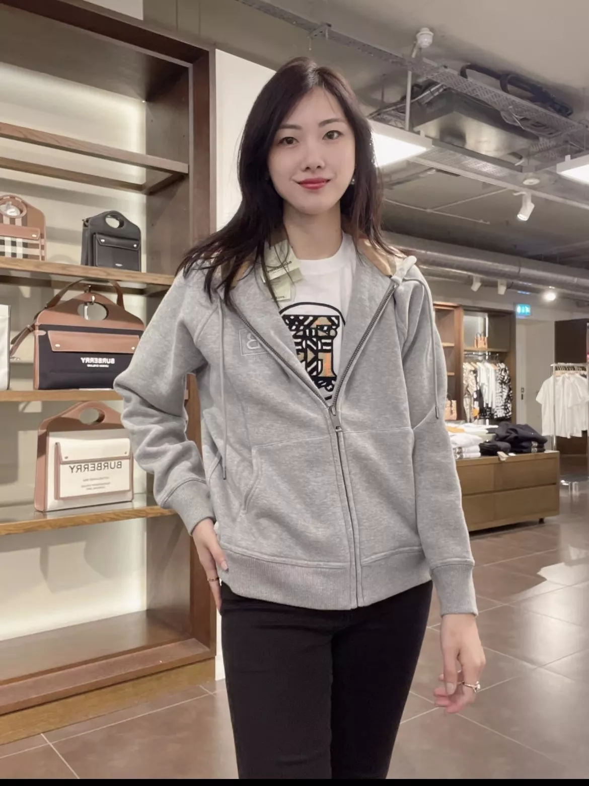 버버리 레터링 자수 남녀공용 후드 재킷 상세 이미지 22
