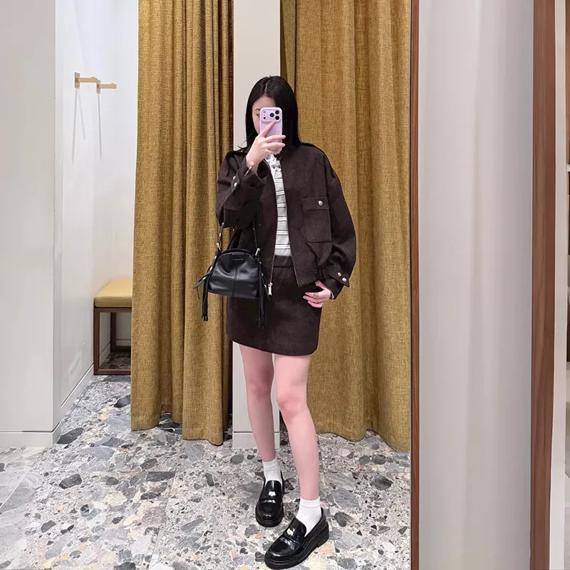 노브랜드 헤링본 모직 스탠드넥 여성용 투피스 상세 이미지 8