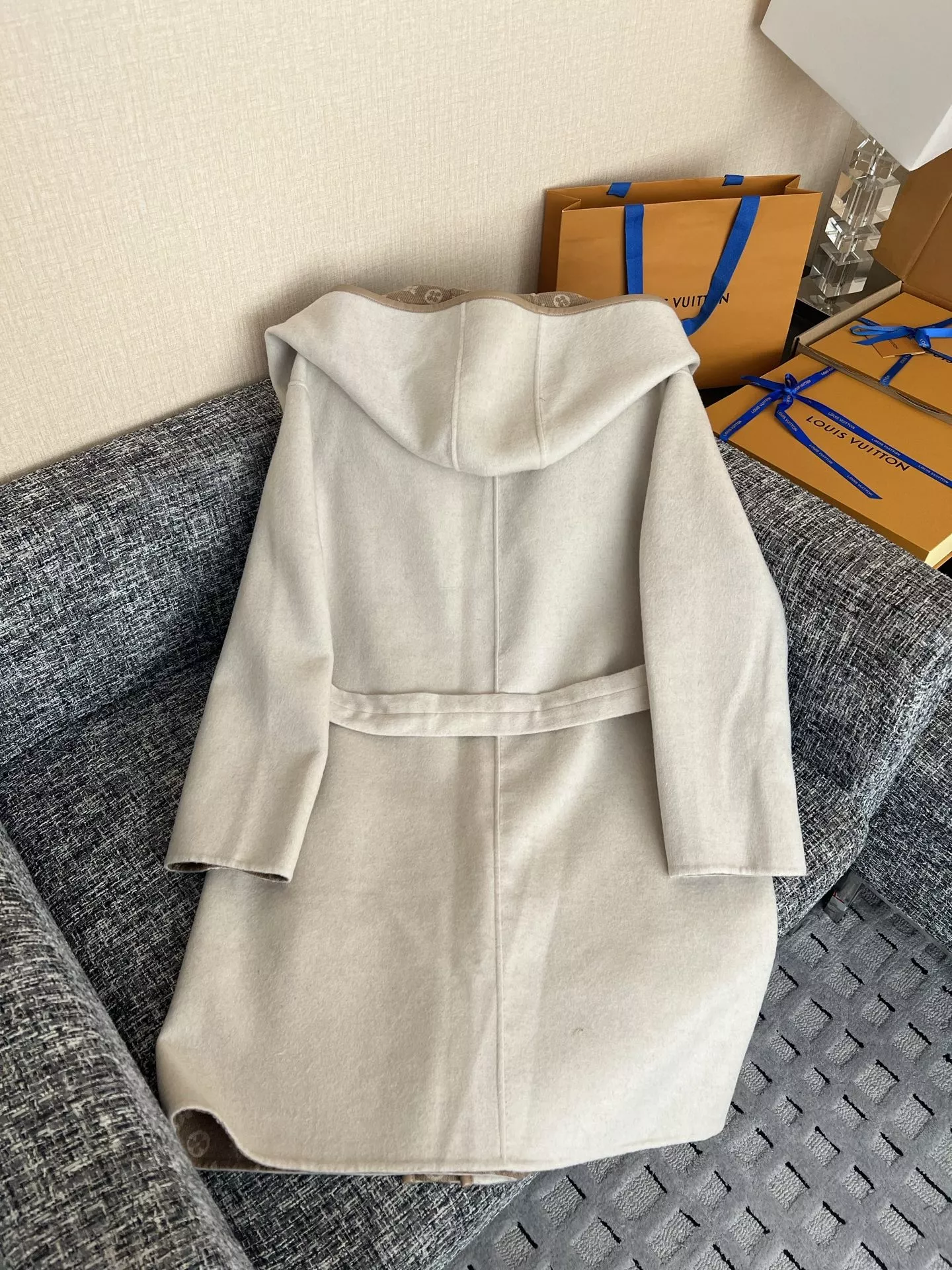 루이비통 모노그램 벨트 양모 여성용 쇼트 코트 상세 이미지 27