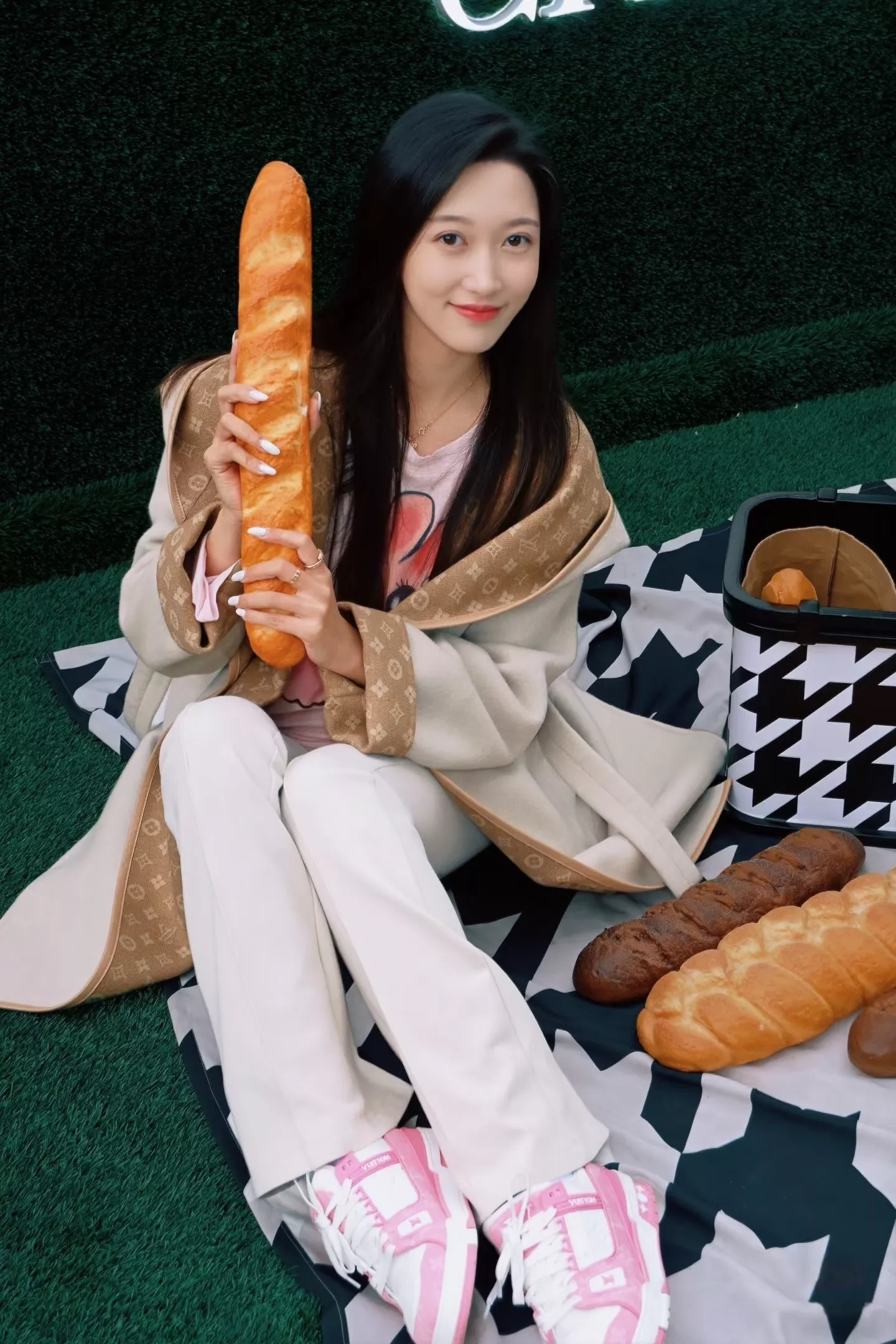 루이비통 모노그램 벨트 양모 여성용 쇼트 코트 상세 이미지 67
