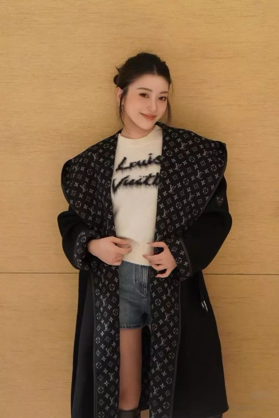루이비통 모노그램 양모 여성용 쇼트 코트 상세 이미지 65