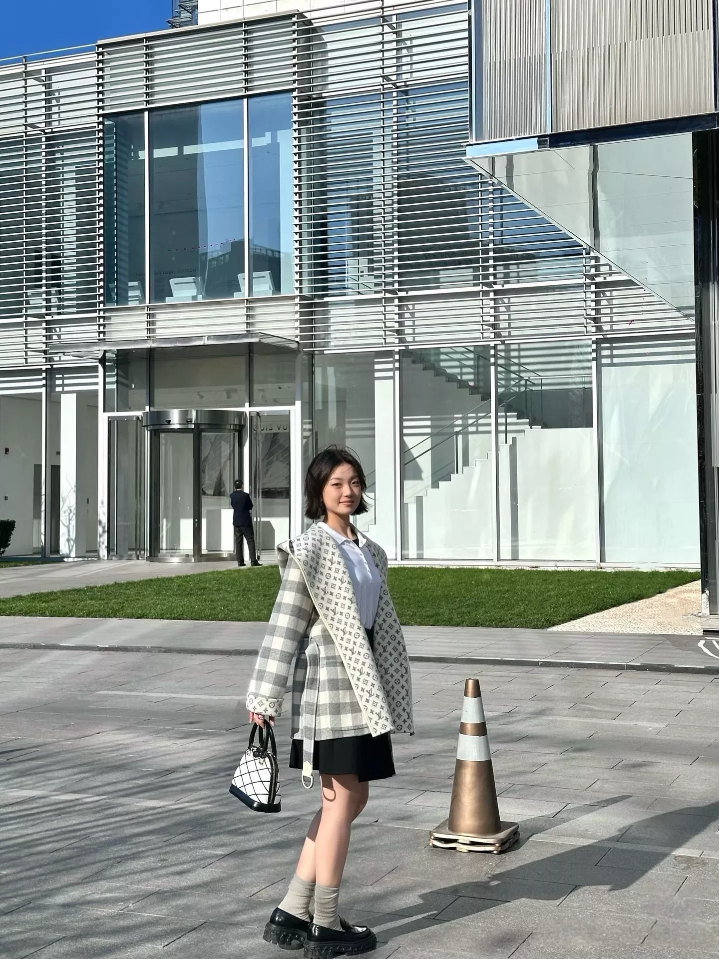 루이비통 모노그램 체크 벨트 여성용 쇼트 코트 상세 이미지 65