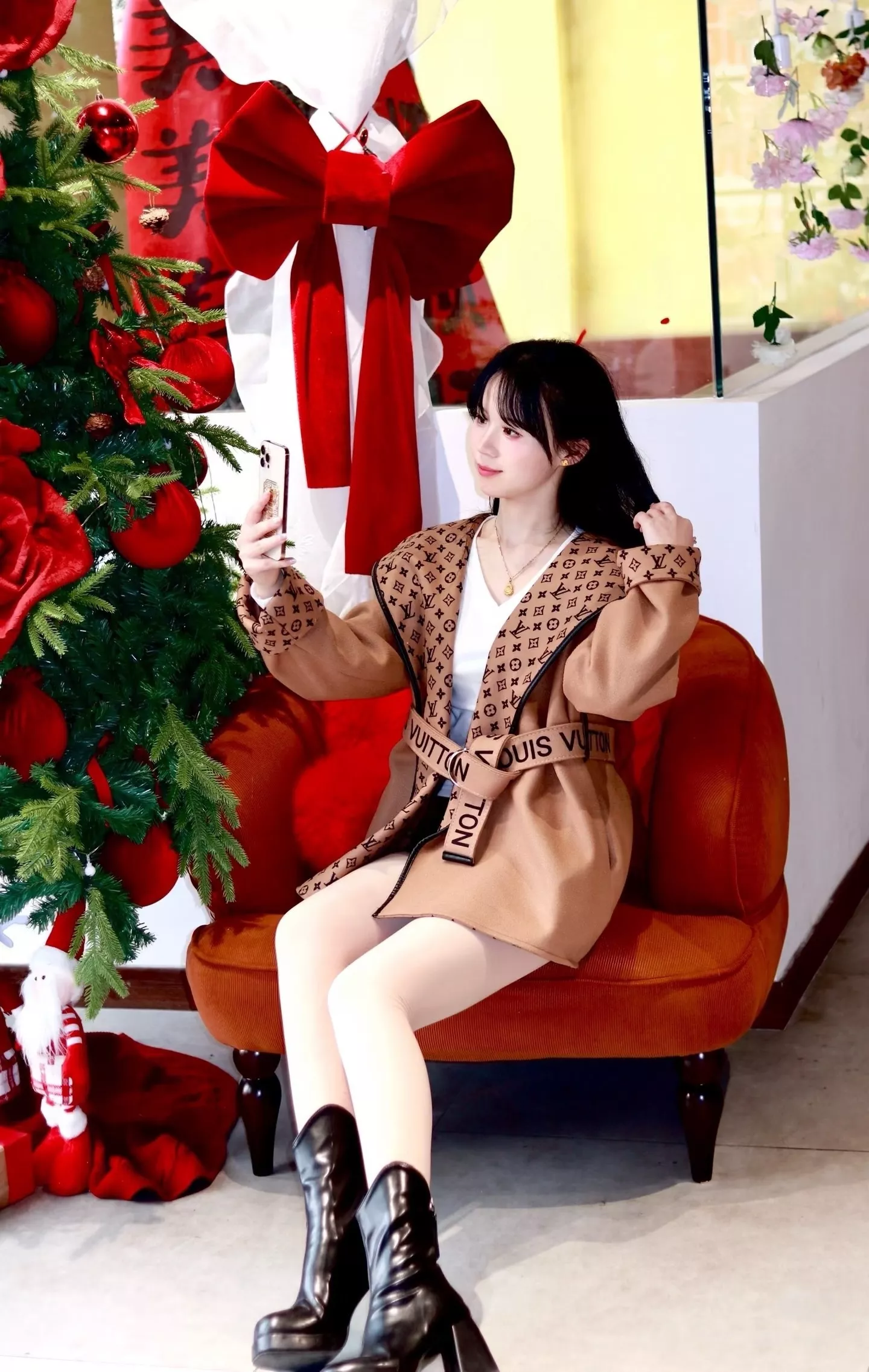 루이비통 모노그램 벨트 여성용 쇼트 코트 상세 이미지 63