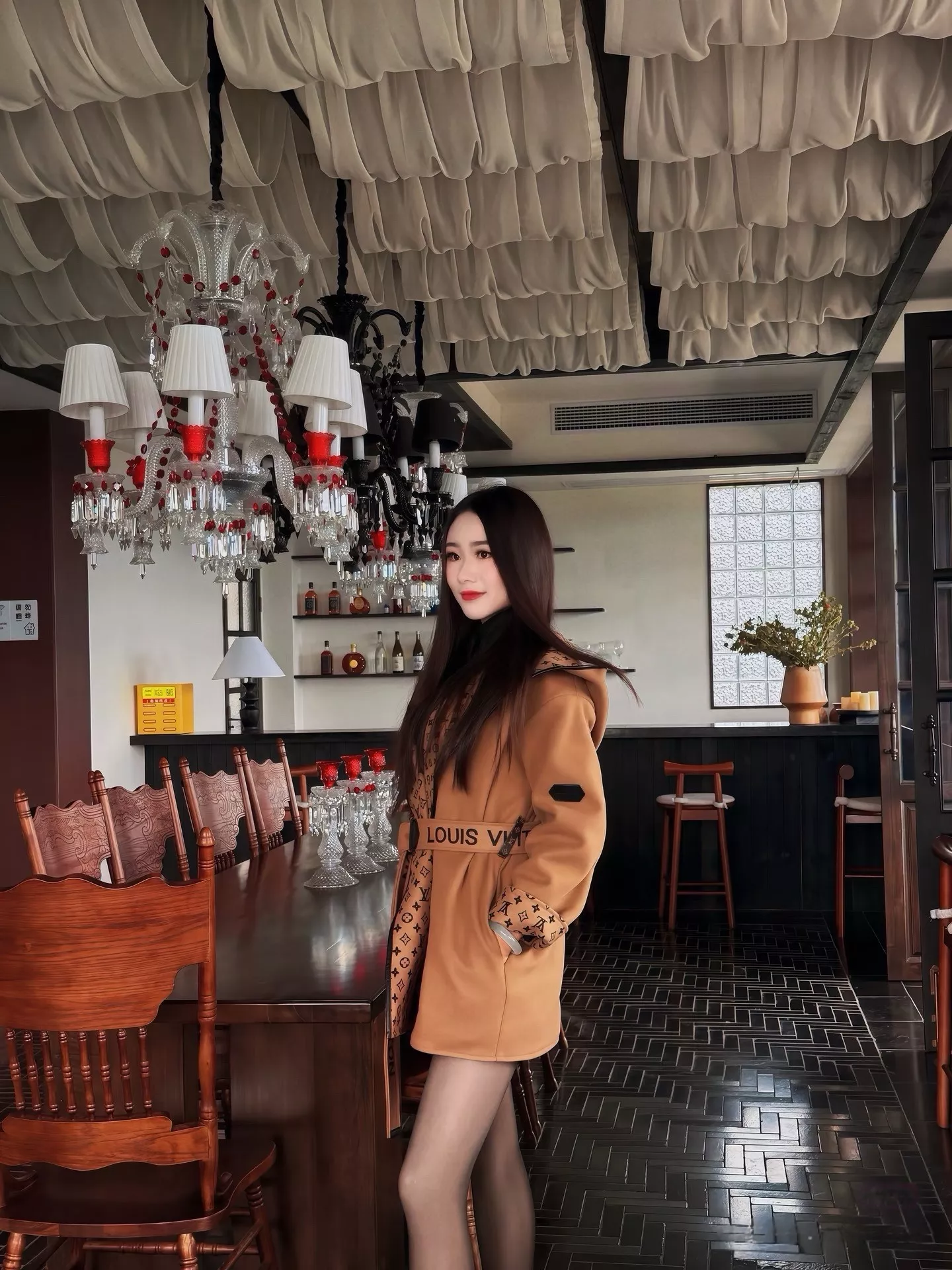 루이비통 모노그램 벨트 여성용 쇼트 코트 상세 이미지 66