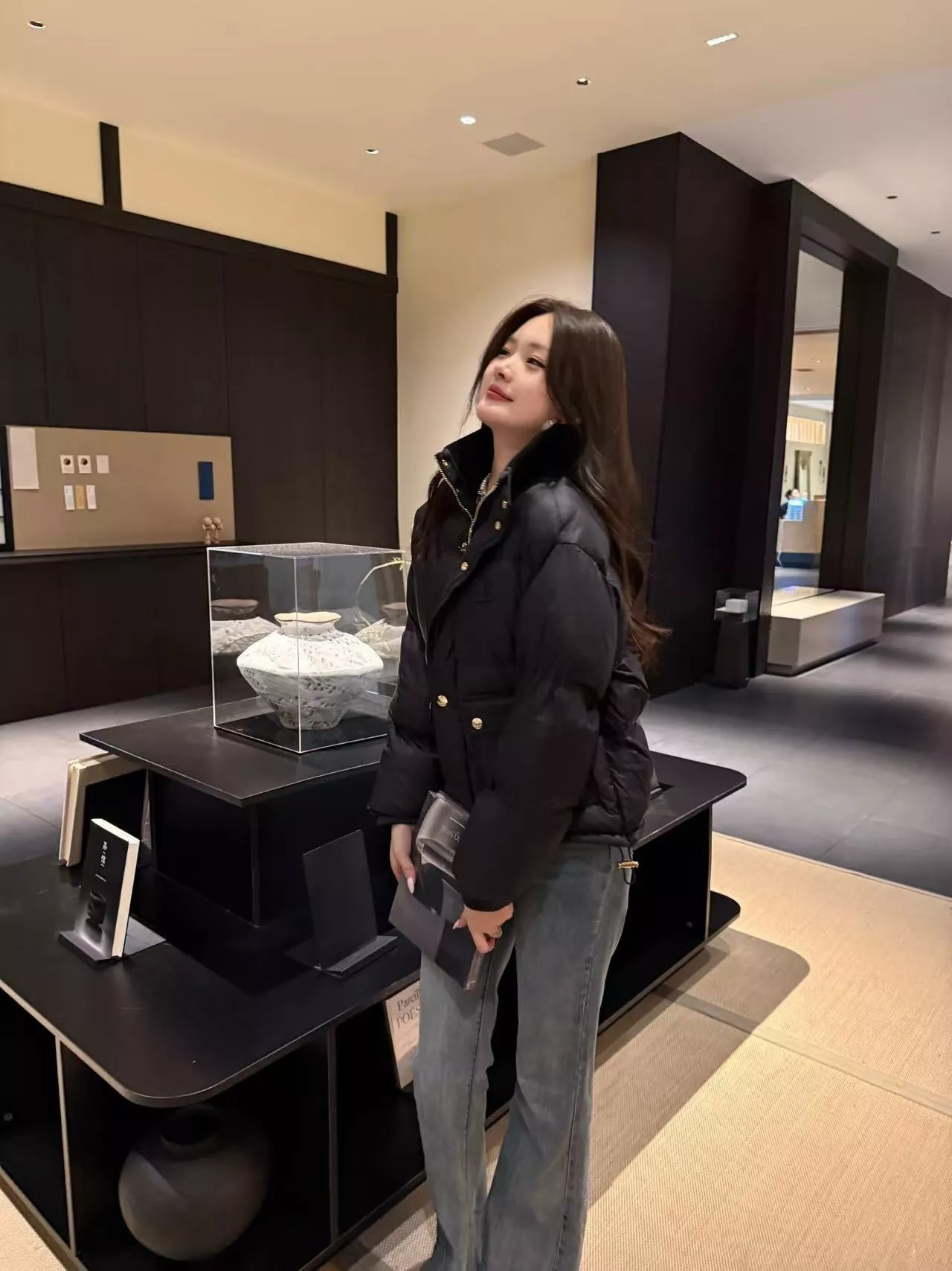 셀린느 우븐 퀼팅 여성용 쇼트 패딩 상세 이미지 60