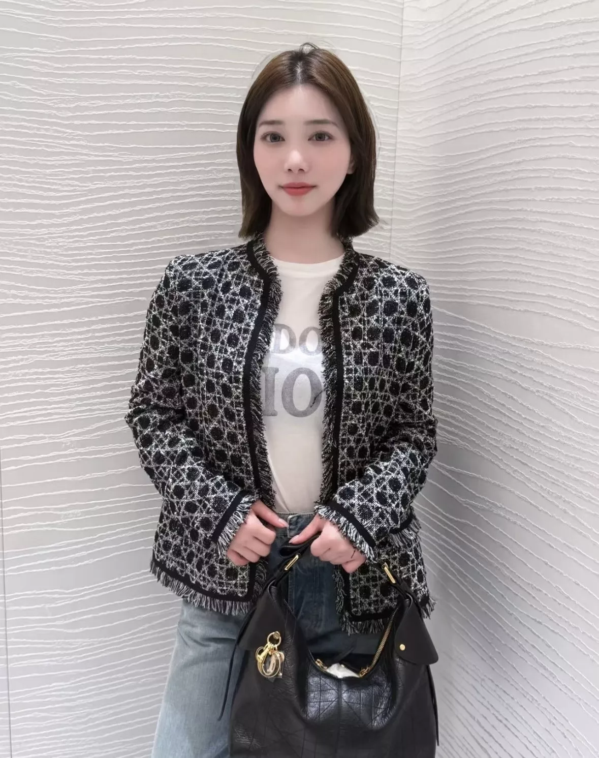디올 라운드넥 프린지 여성용 트위드 재킷 상세 이미지 11