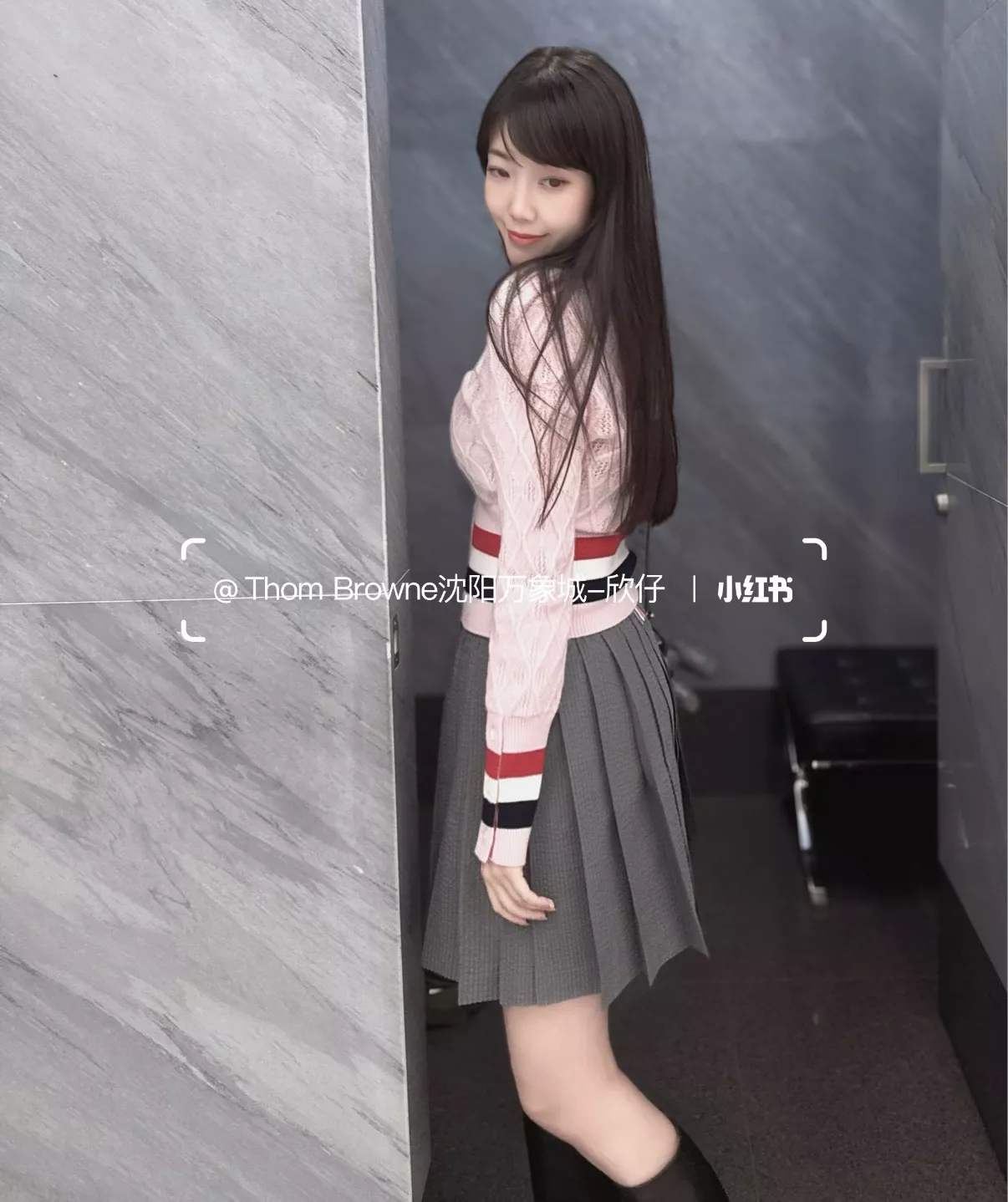 톰브라운 배색 자카드 여성용 긴소매 가디건 상세 이미지 17