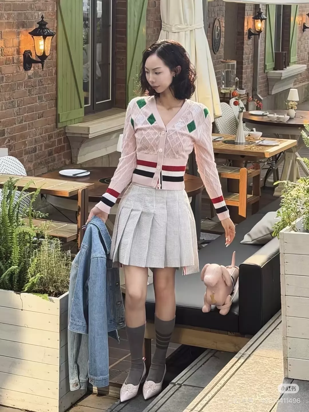톰브라운 배색 자카드 여성용 긴소매 가디건 상세 이미지 18