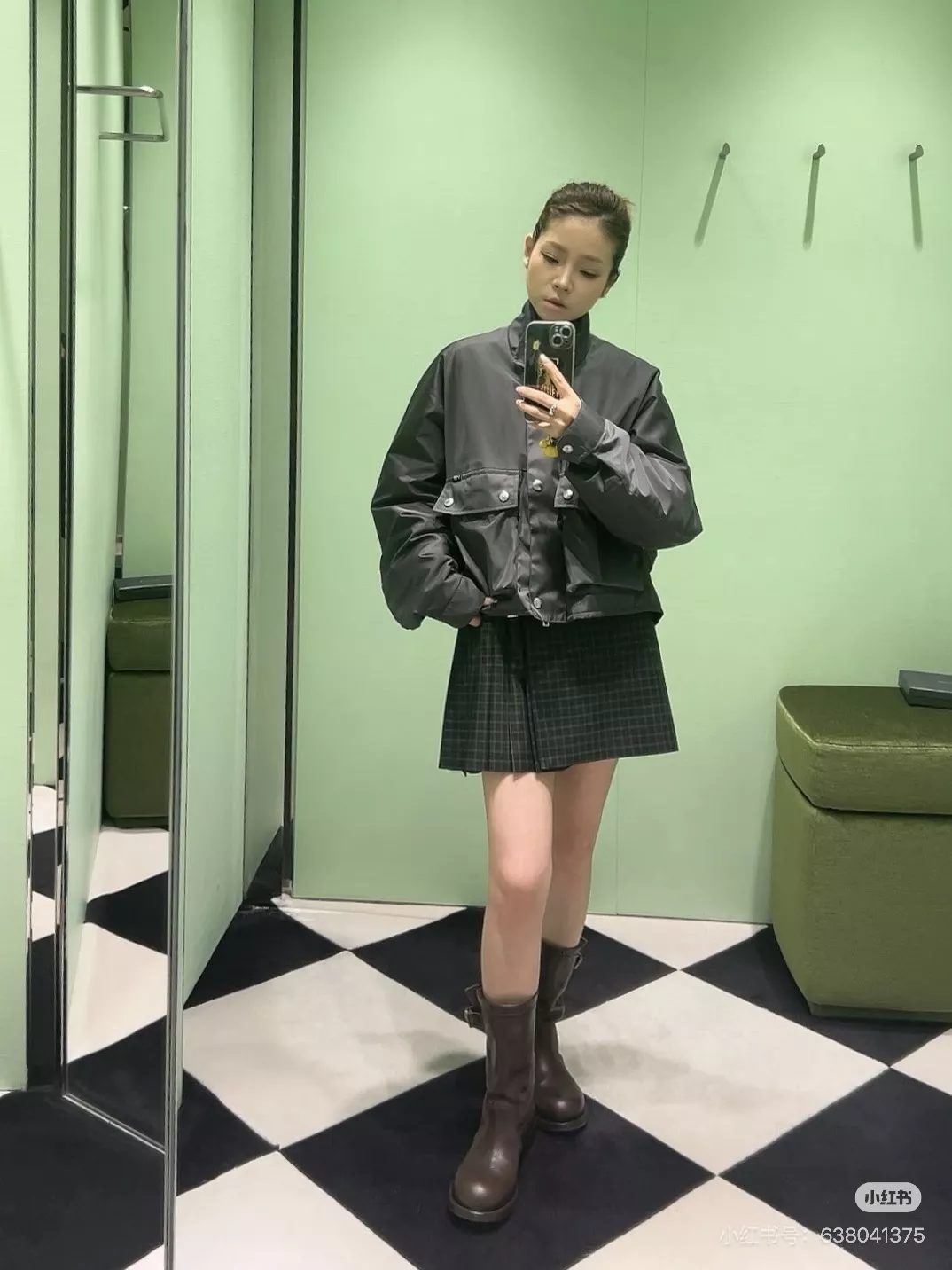 프라다 하이넥 워크웨어 여성용 버튼 재킷 상세 이미지 12