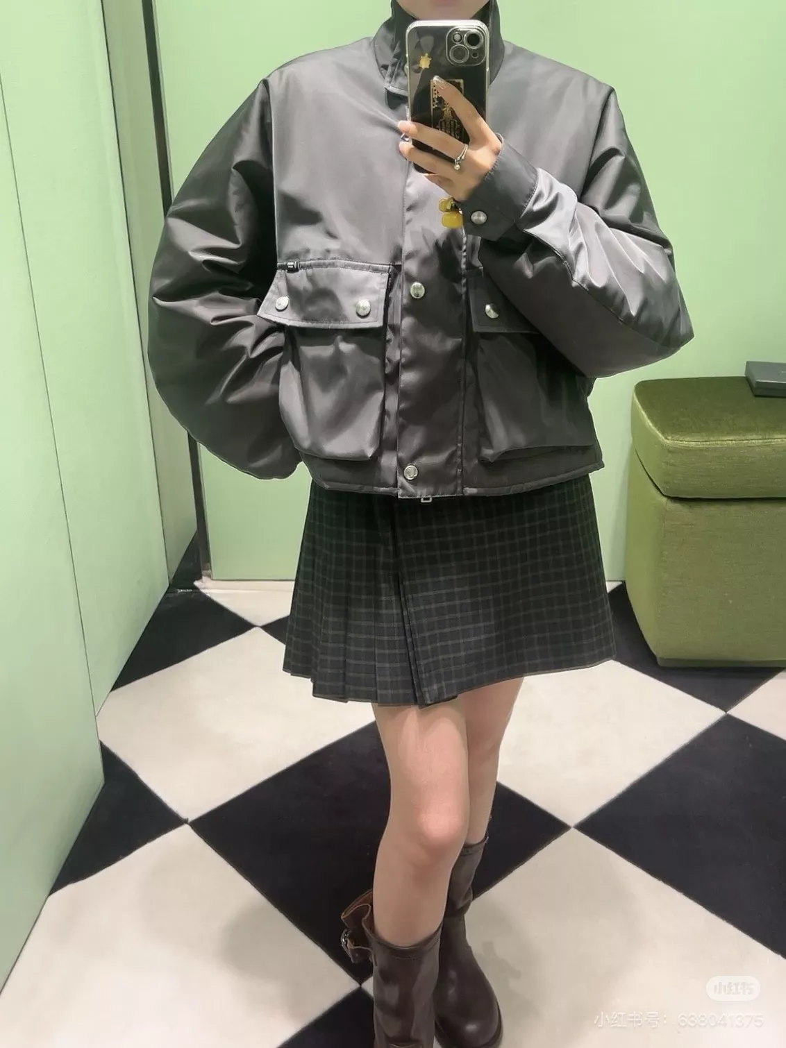 프라다 하이넥 워크웨어 여성용 버튼 재킷 상세 이미지 13