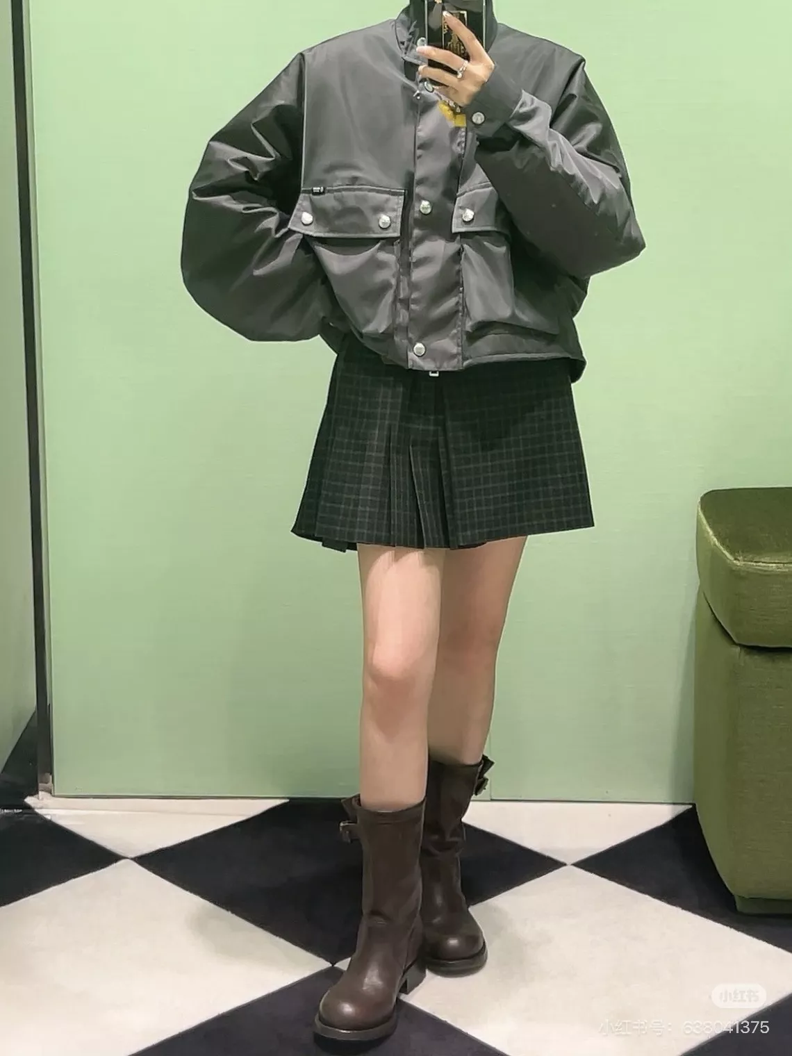 프라다 하이넥 워크웨어 여성용 버튼 재킷 상세 이미지 15