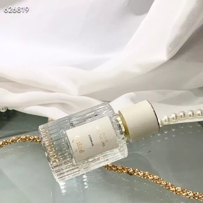 끌로에 세드루스 우디 머스크 EDP 향수 상세 이미지 2