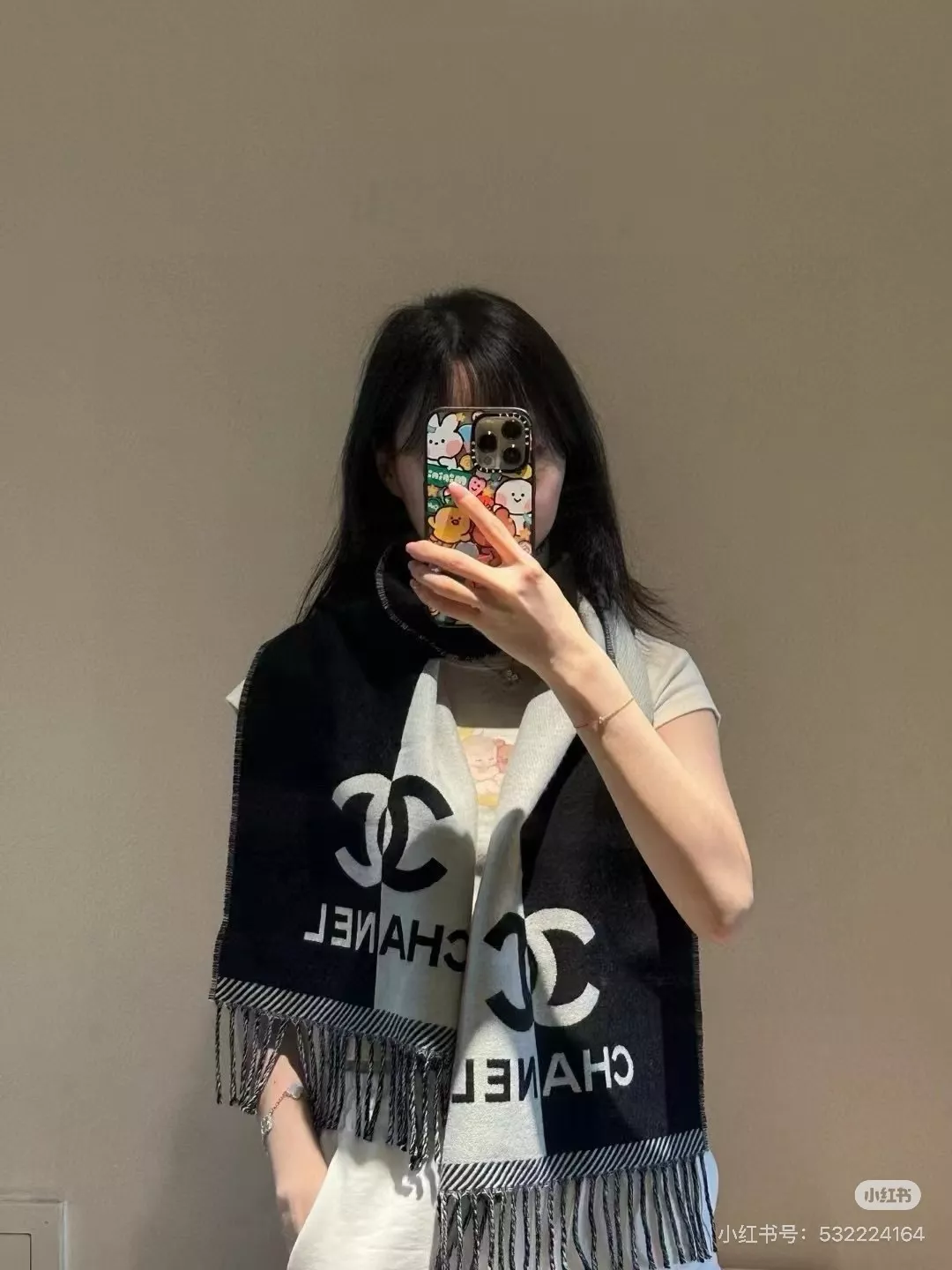 샤넬 로고 배색 프린지 직사각 머플러 상세 이미지 11
