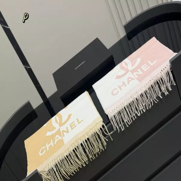 샤넬 로고 배색 프린지 직사각 머플러