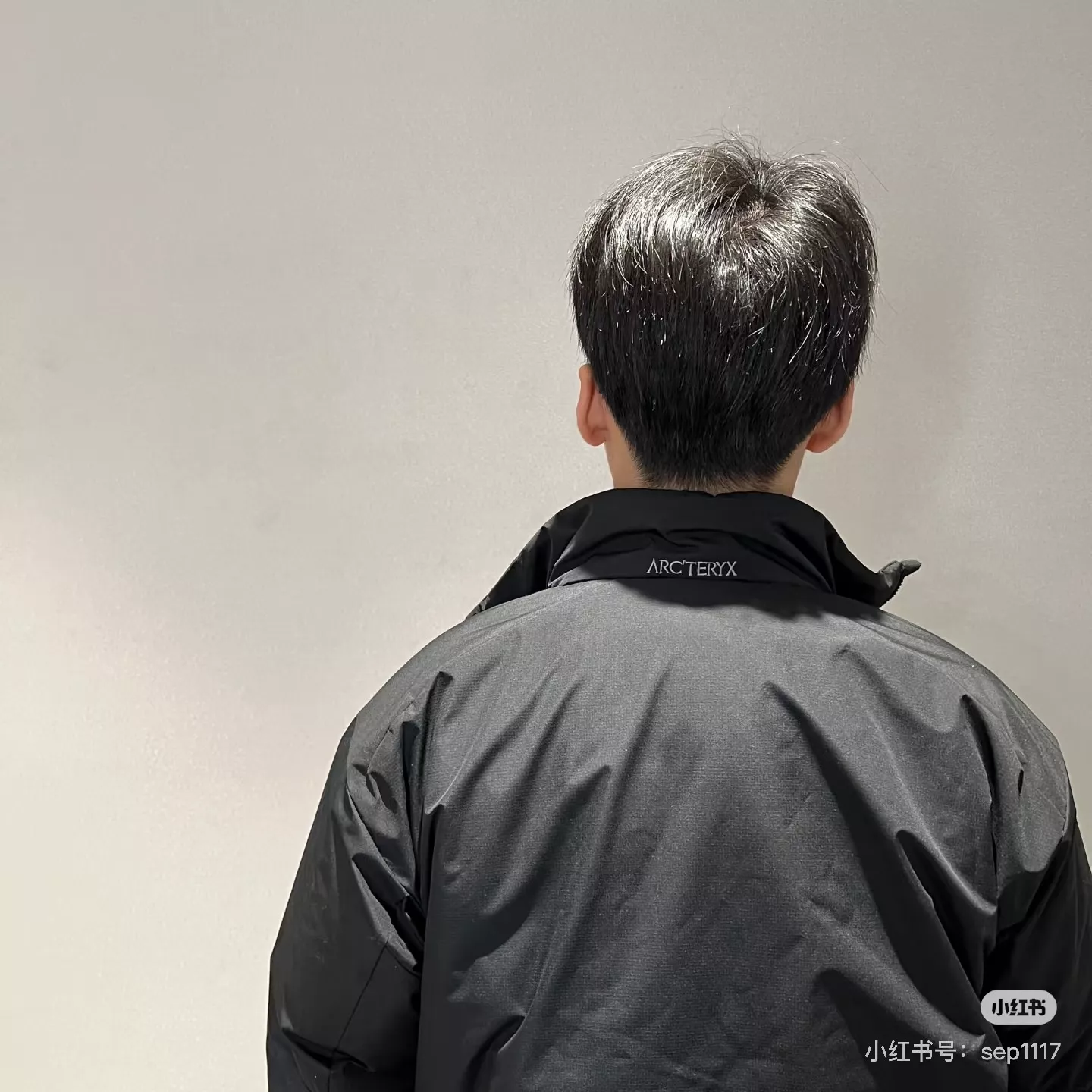 아크테릭스 자수 로고 충전재 남녀공용 후드 재킷 상세 이미지 23