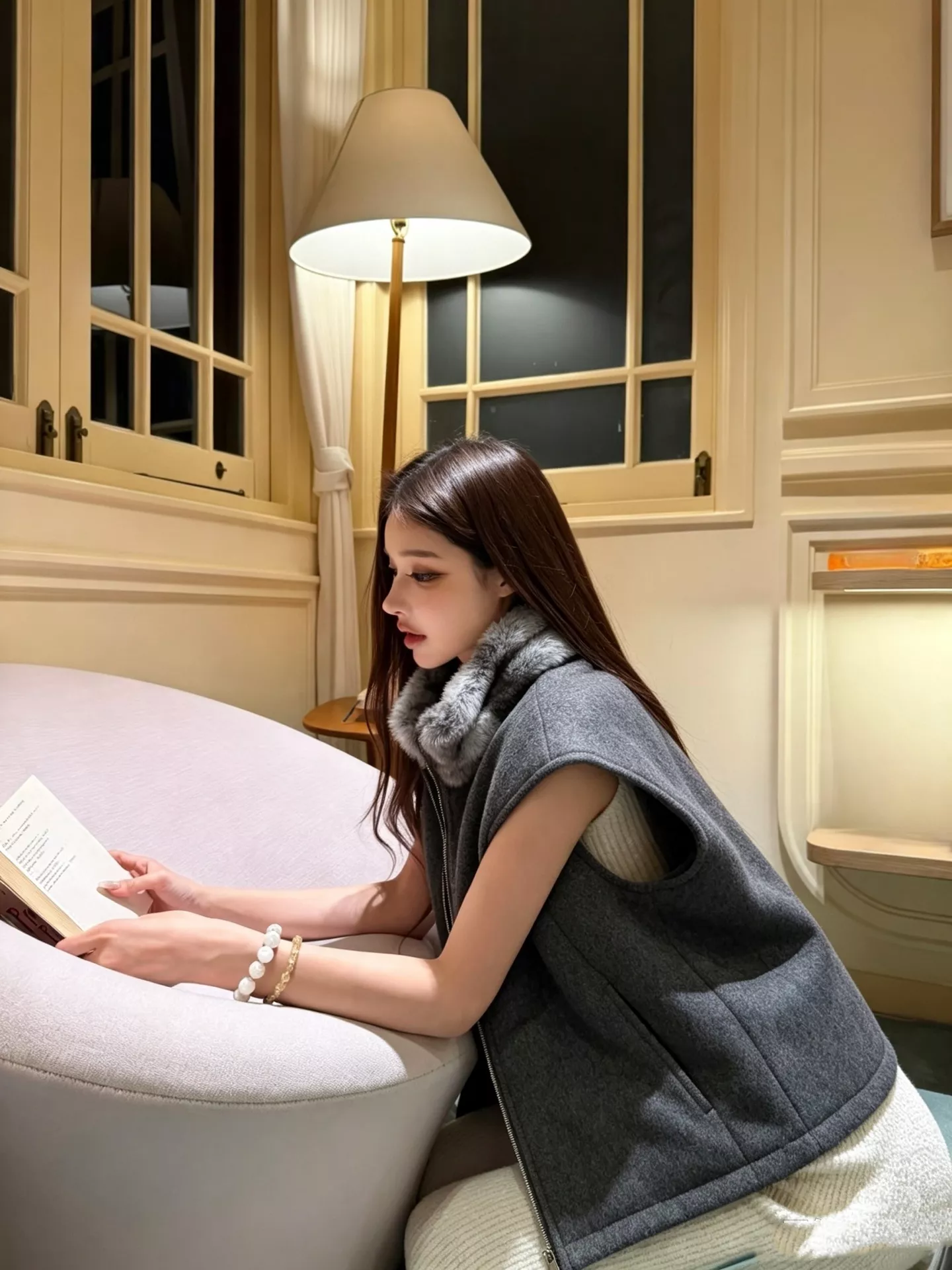 로로피아나 양모 퍼 칼라 여성용 패딩 조끼 상세 이미지 10