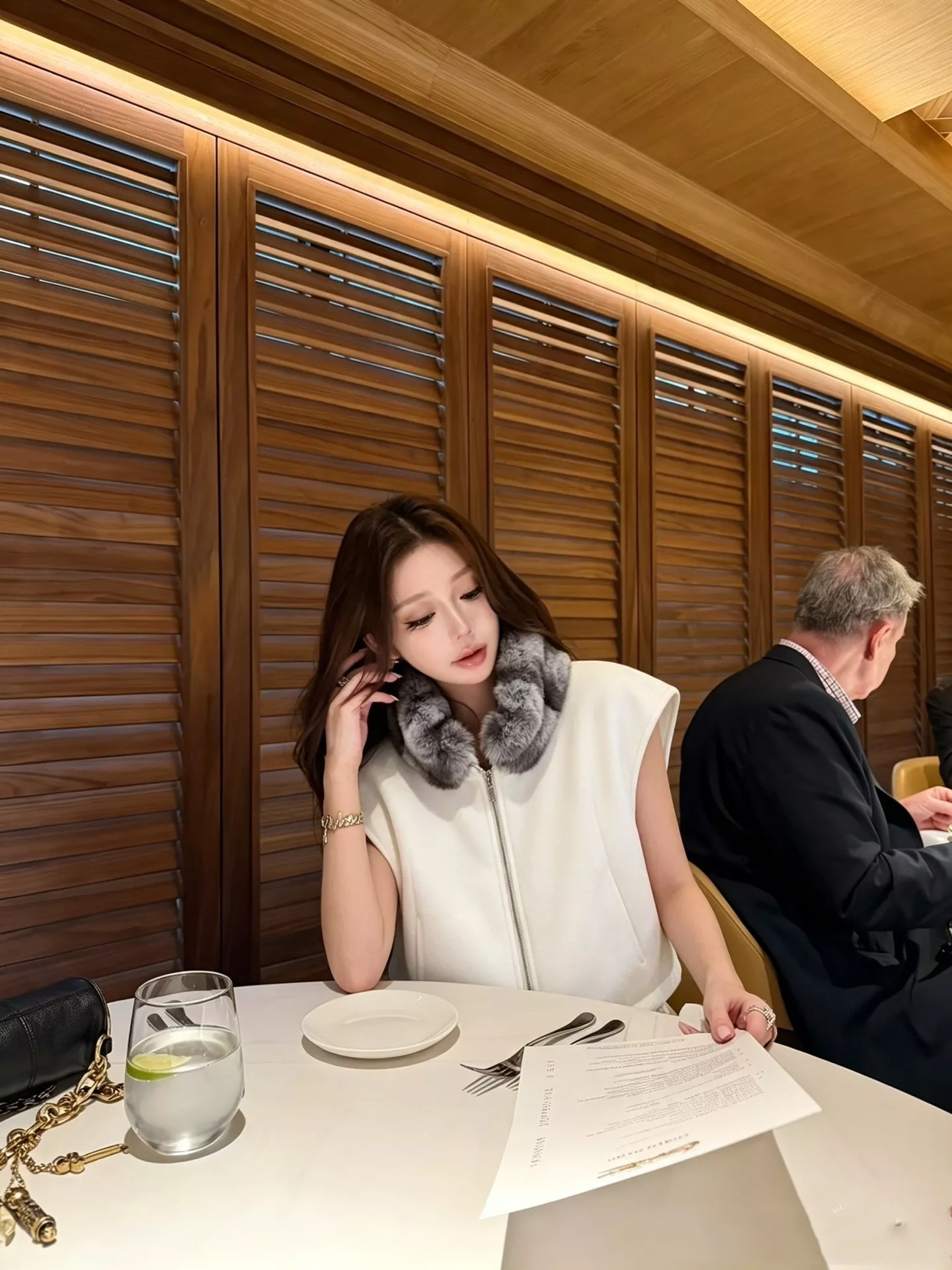 로로피아나 양모 퍼 칼라 여성용 패딩 조끼 상세 이미지 12