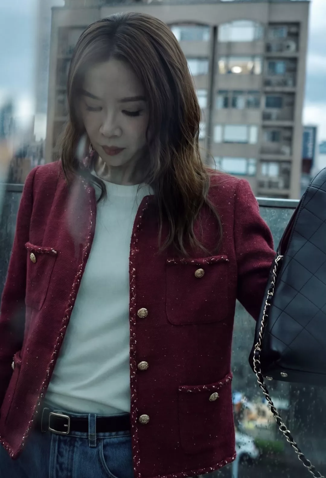 샤넬 반짝임 숏 기장 여성용 트위드 재킷 상세 이미지 12