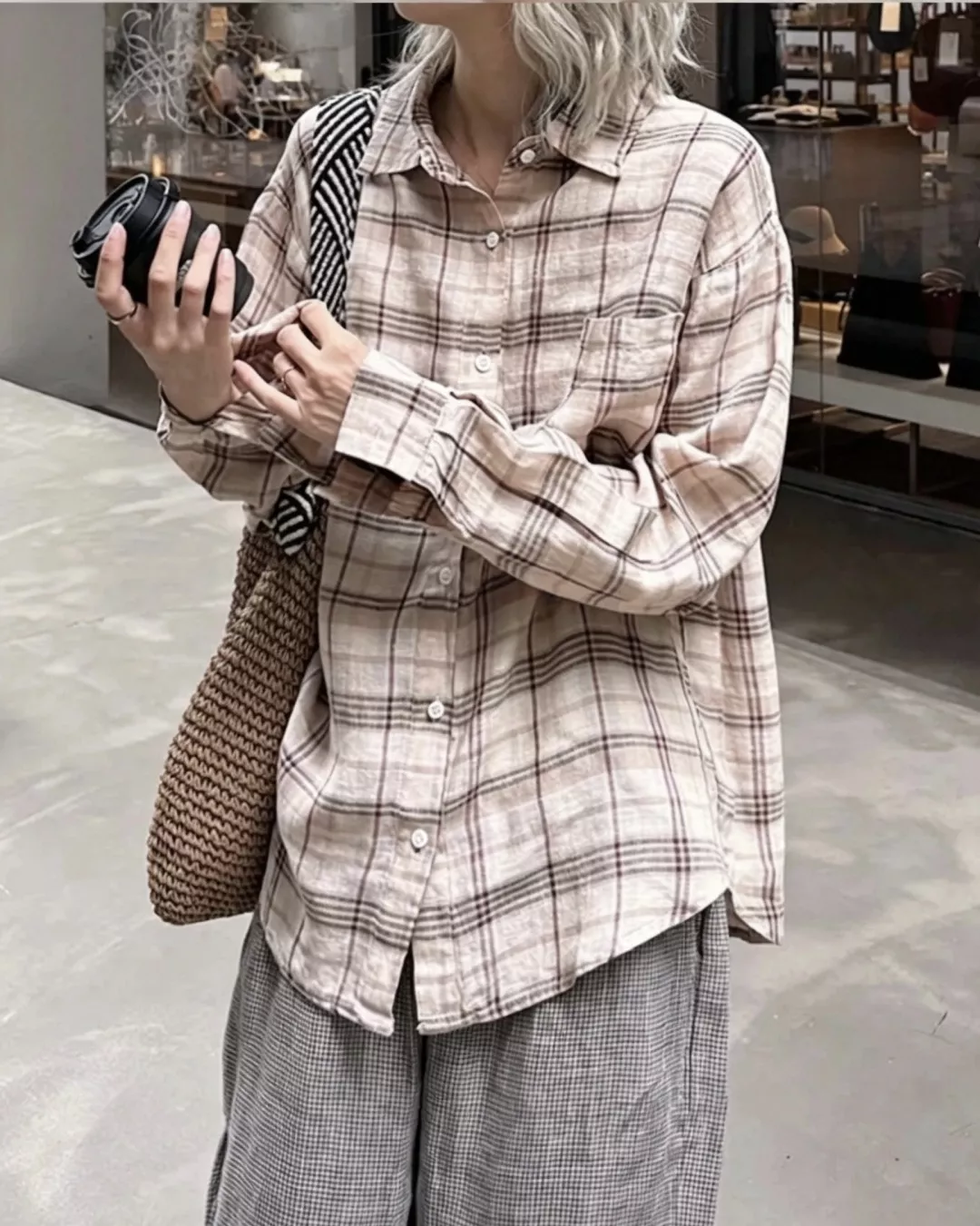 로로피아나 체크 리넨 여성용 긴소매 셔츠 상세 이미지 11