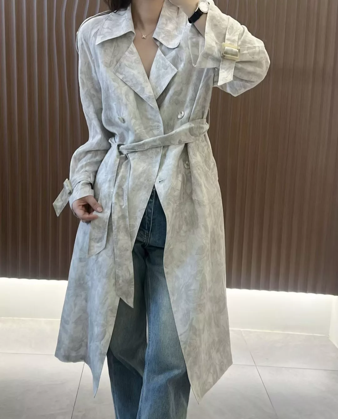 브루넬로쿠치넬리 식물 자카드 더블 여밈 여성용 롱 코트 상세 이미지 10